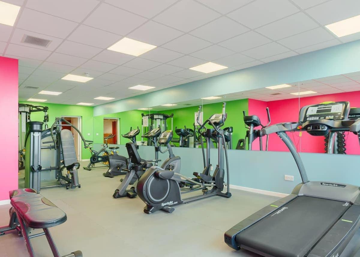 Отель Viewfield Manor Leisure Park Springside Экстерьер фото