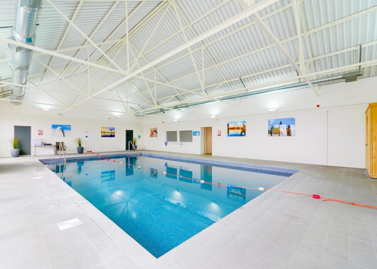 Отель Viewfield Manor Leisure Park Springside Экстерьер фото