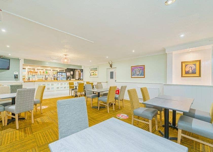 Отель Viewfield Manor Leisure Park Springside Экстерьер фото